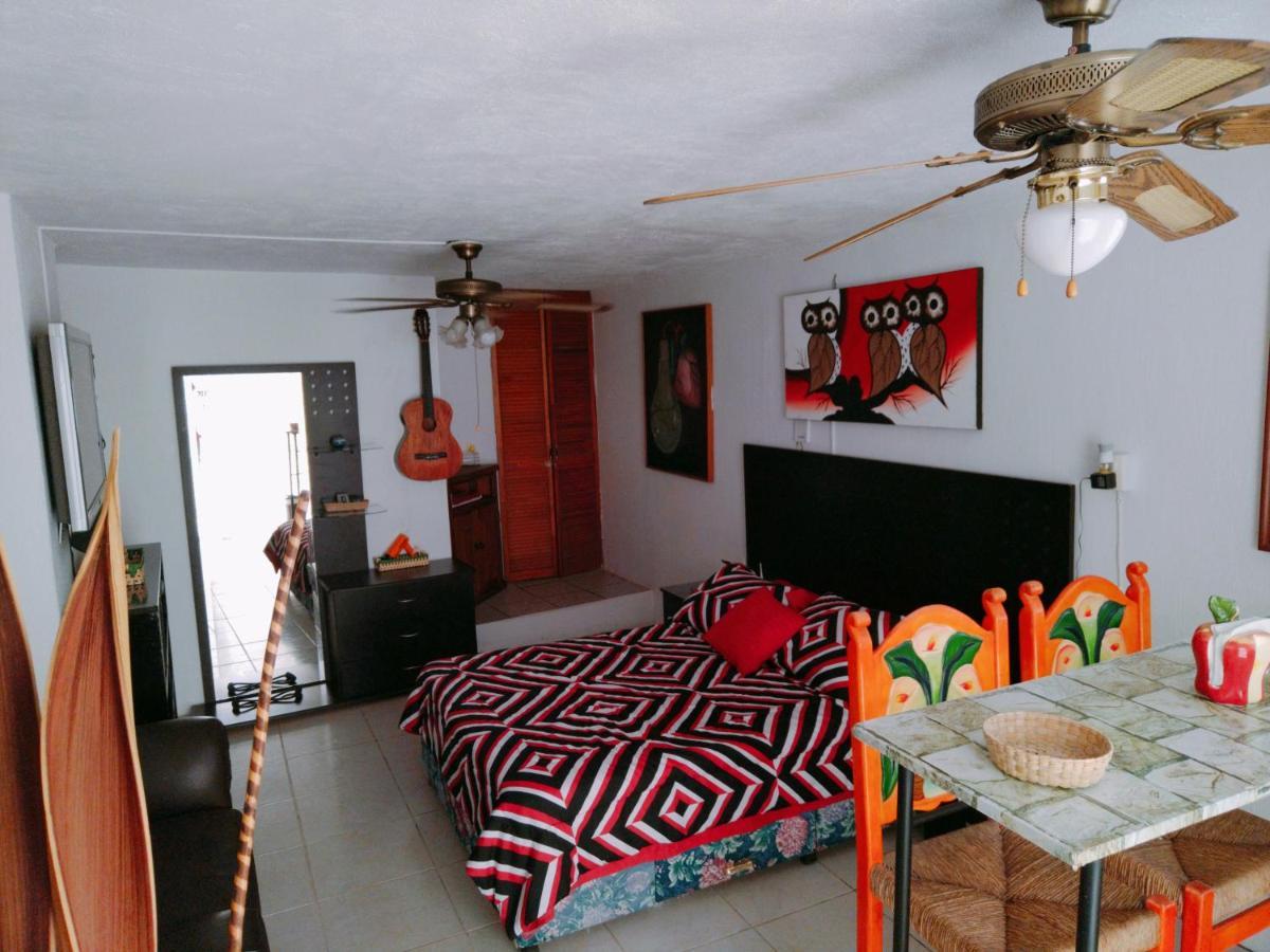 ¡Confortable Y Privado! - Ubicado En Av. Principal Guadalajara Kültér fotó