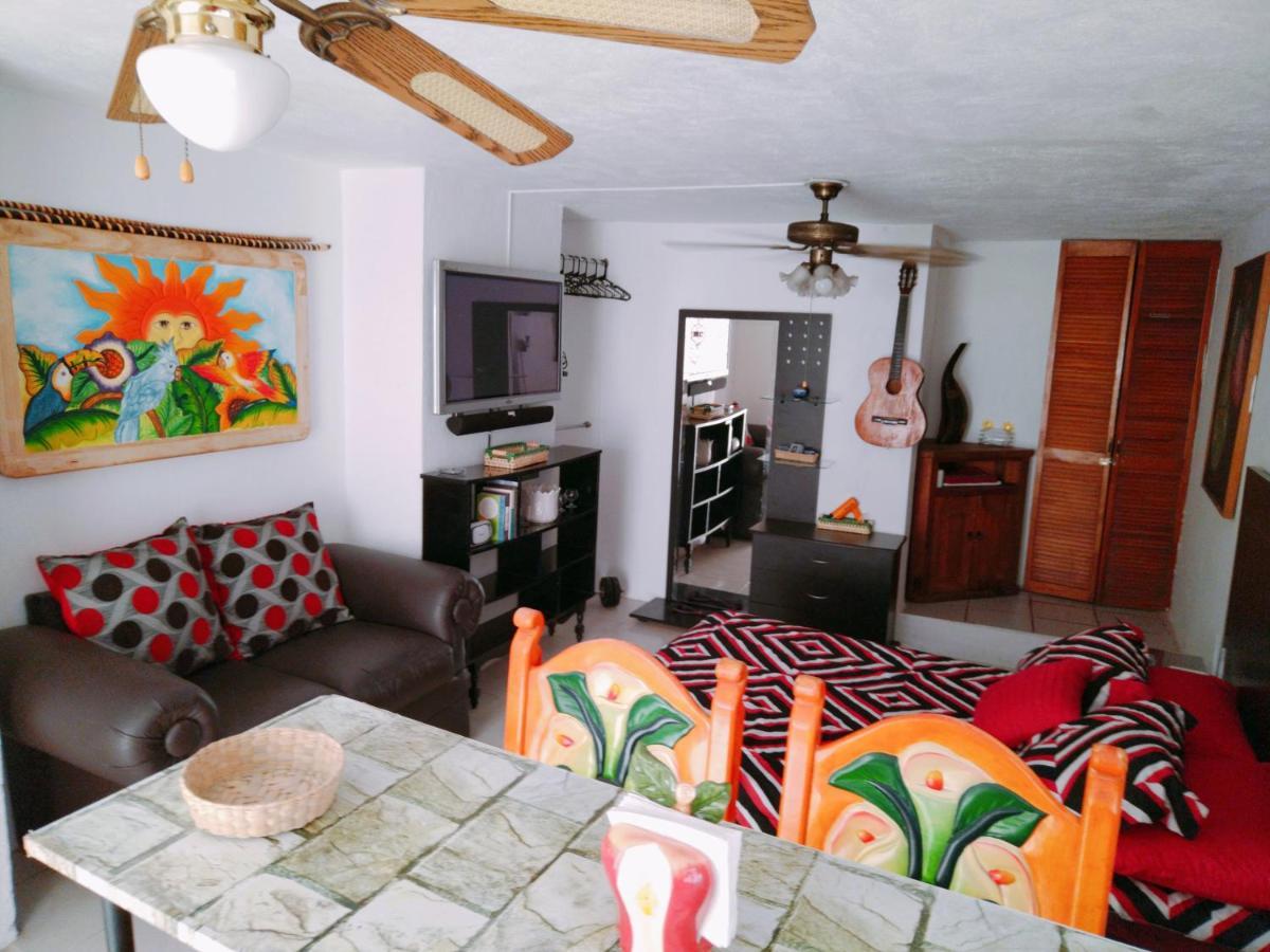 ¡Confortable Y Privado! - Ubicado En Av. Principal Guadalajara Kültér fotó