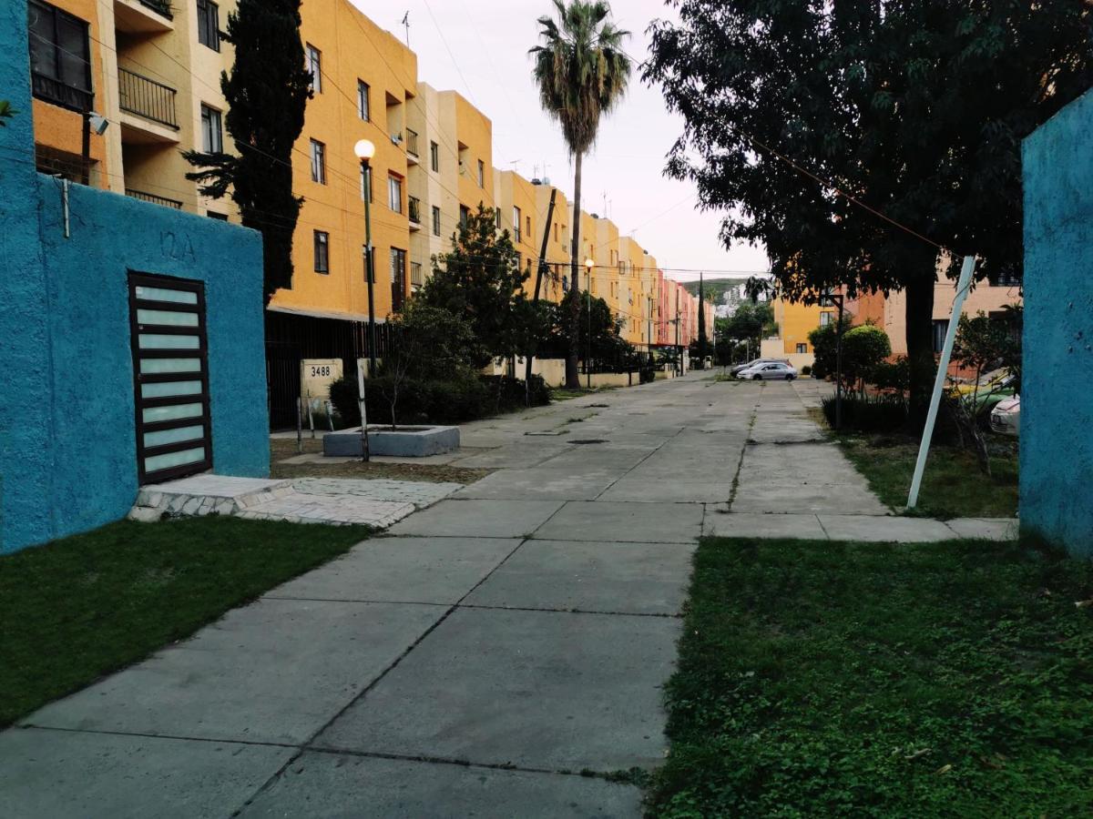 ¡Confortable Y Privado! - Ubicado En Av. Principal Guadalajara Kültér fotó