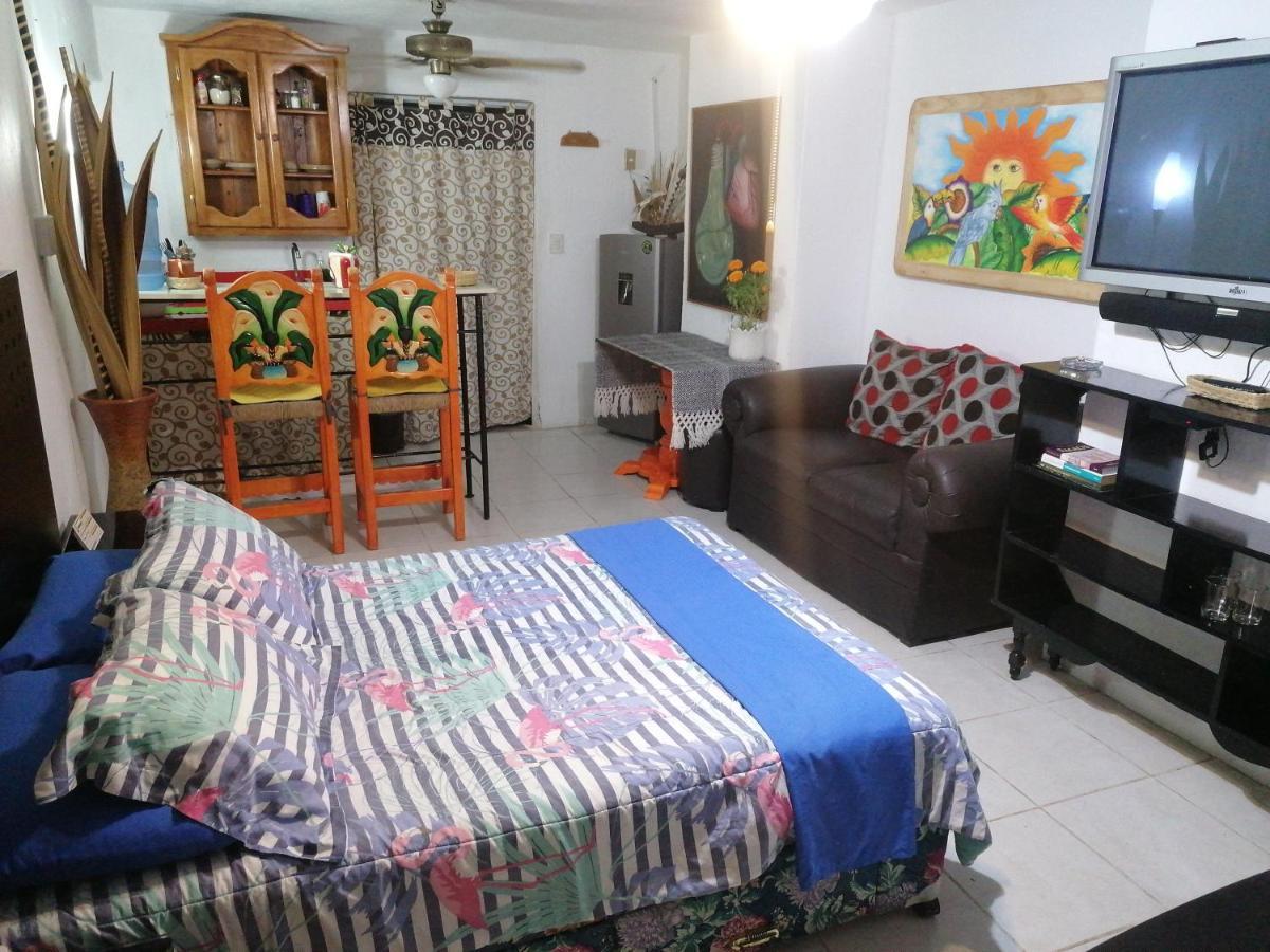 ¡Confortable Y Privado! - Ubicado En Av. Principal Guadalajara Kültér fotó
